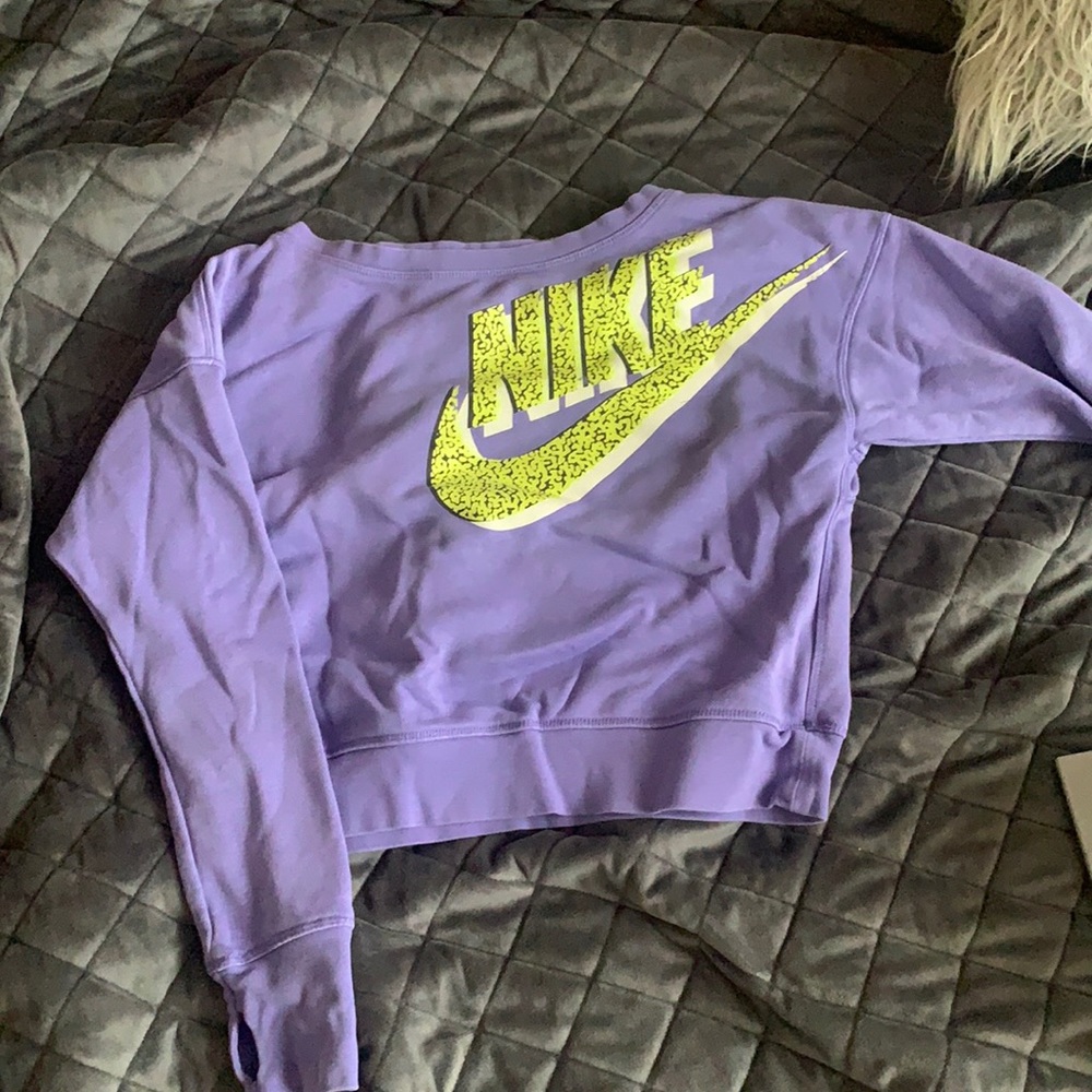 purple Nike crop top crewneck